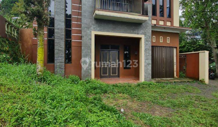 Villa Tawangmangu extra luas .. view pegunungan 8