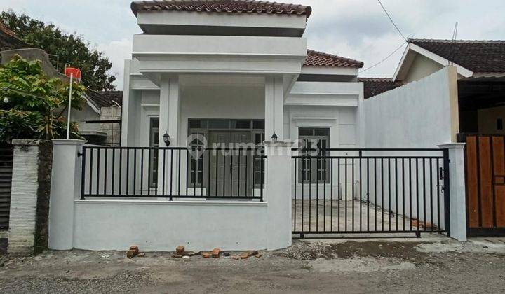 Rumah baru bagus minimalis siap pakai di colomadu solo 1