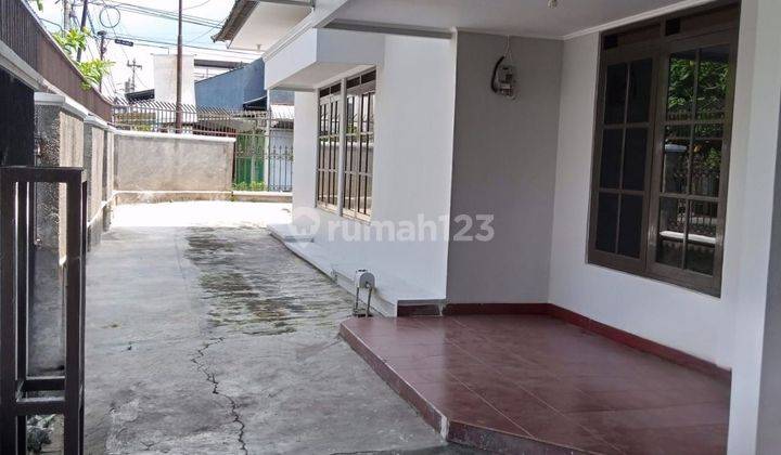 Rumah adem dan nyaman disolobaru cocok utk bimbel dan kantor 2