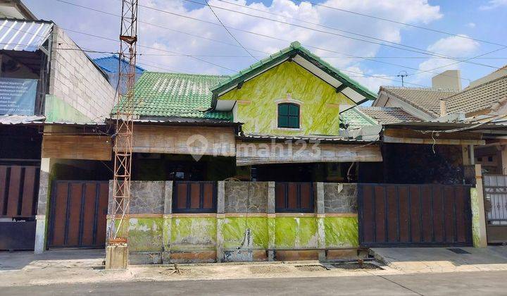 Rumah Nyaman & Asri Dekat Pintu Tol Klodran Solo 1