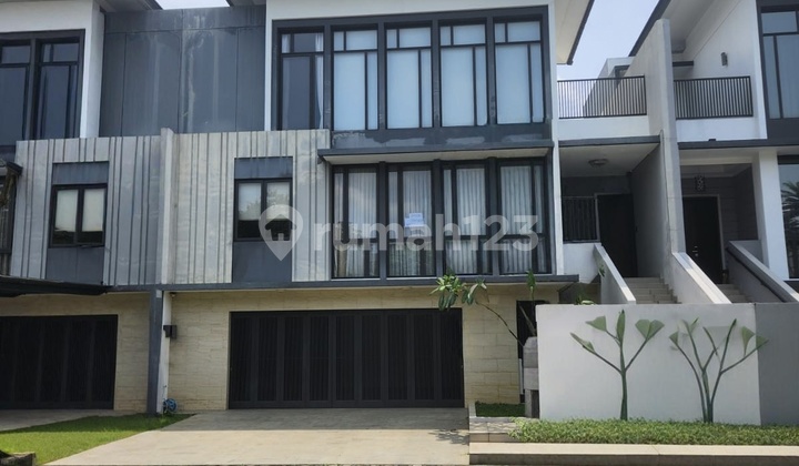Dijual Murah Rumah Mewah di Nava Park BSD