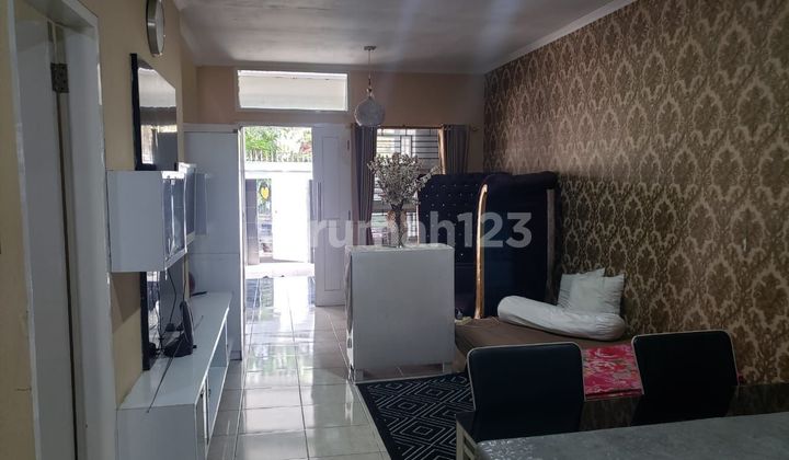 Minimalist 2-Story House for Quick Sale in Beautiful Kalijati, Antapani 2