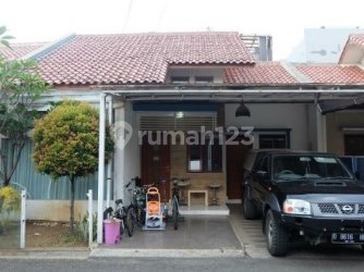 Rumah Minimalis Strategis di Cluster Arcamanik 5 Menit ke Griya Arcamanik