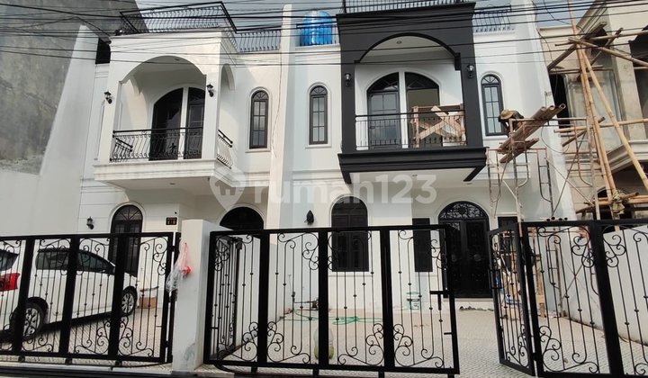 Rumah Baru Strategis Abis di Sayap Bkr Buah Batu