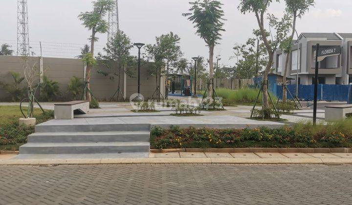 Rumah di Area Pantai Indah Kapuk 2, Hadap Selatan, Harga Murah Dan Siap Huni 10