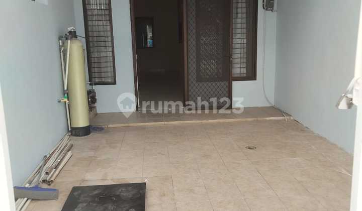 Dijual Rumah Bagus di Jl. Permata Taman Palem, Pegadungan, Kec. Kalideres, Kota Jakarta Barat, Daerah Khusus Ibukota Jakarta, Kalideres 2