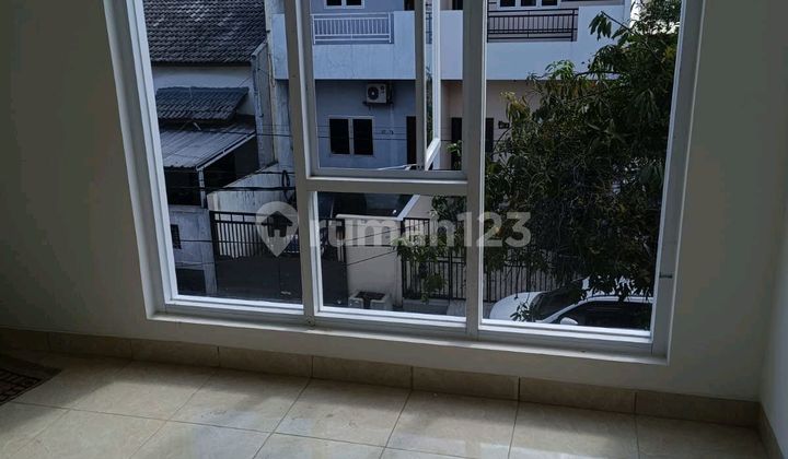 Rumah Baru Minimalis Kft 2