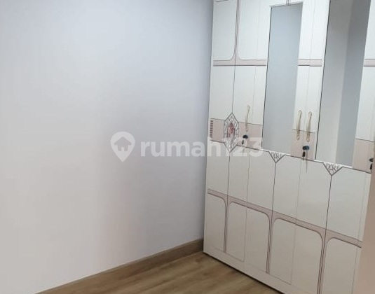 Apartemen Posisi Hook, Harga Nego Tipis, Ada 2br, Siap Huni di The Smith Alsut 5
