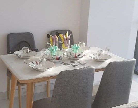 Apartemen Posisi Hook, Harga Nego Tipis, Ada 2br, Siap Huni di The Smith Alsut 8