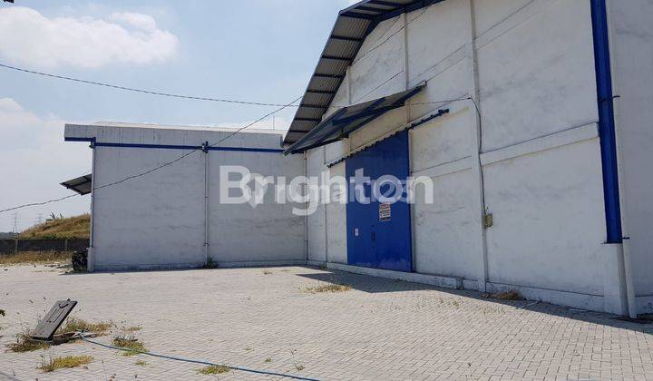 Gudang dekat exit toll legundi 2