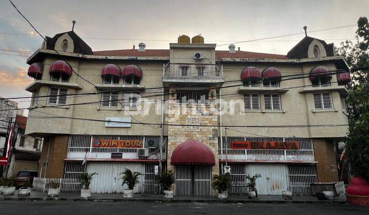 Rumah tengah kota cocok commersil area 1