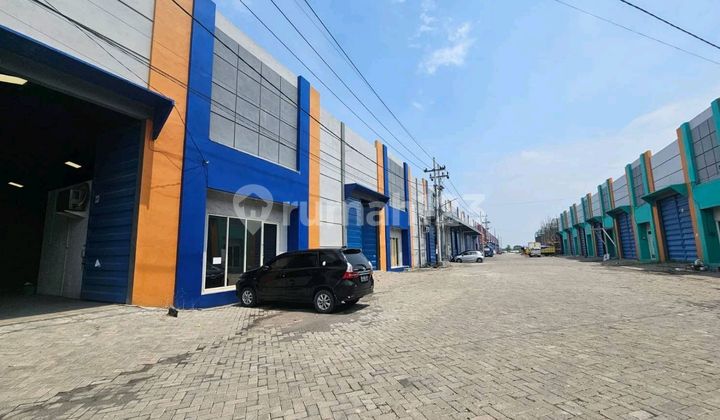 Industrial Permit Ready-to-Use Warehouse, Near Toll Road and Airport Industrial Permit Ready-to-Use Warehouse, Near Toll Road and Airport