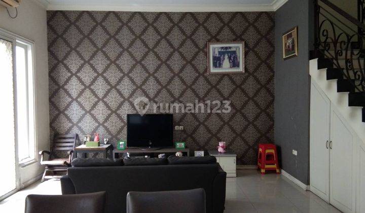 Rumah Siap Huni di Villa Valensia, Dekat Pakuwon Mall 3