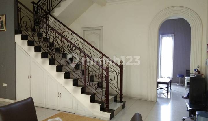 Rumah Siap Huni di Villa Valensia, Dekat Pakuwon Mall 4