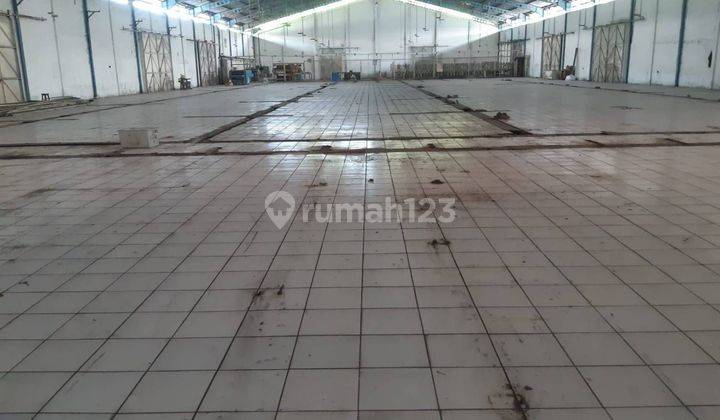 Gudang Ex.Pabrik Hitung Tanah di Raya Boboh, Dekat Margomulyo 2