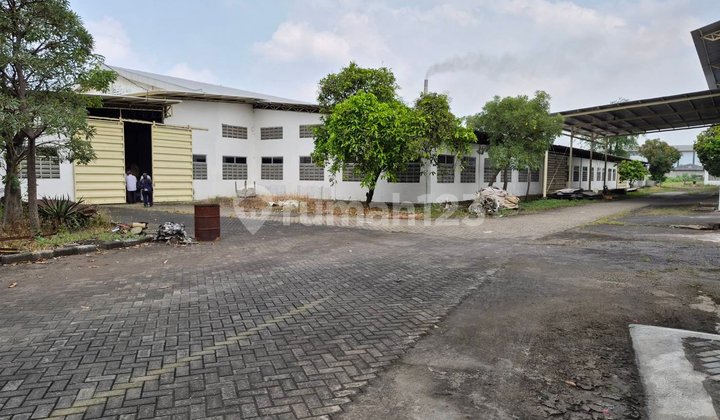 Warehouse with Industrial Permit Ready for Use, Near Toll Access
