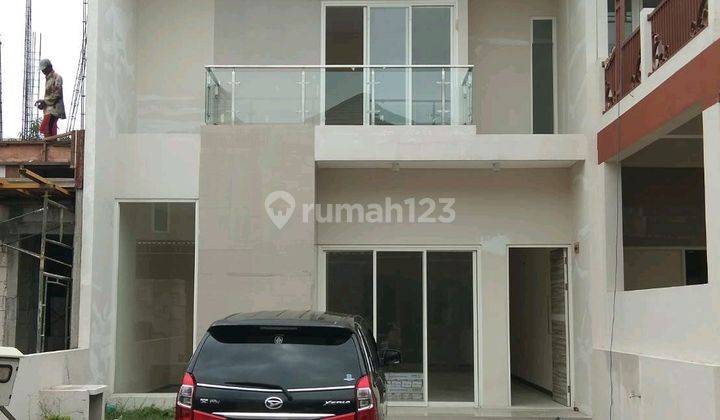 Rumah Minimalis Baru Gress, Komp. Perum One Gate System 1