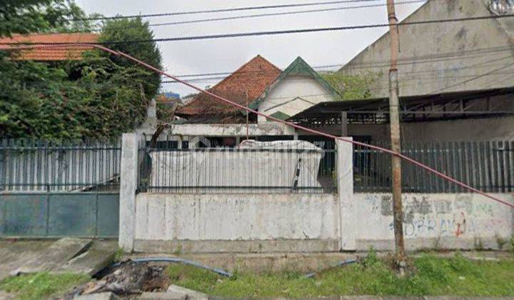 Rumah Lama di Jalan Kembar Raya Arjuno, Area Komersial Pusat Kota 2