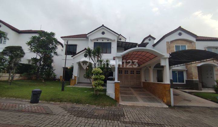Disewakan Rumah Citraland Chrystal Golf Surabaya  1