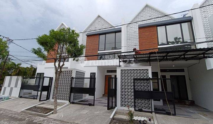 Rumah Hook Gress Model Scandinavian Surabaya  1