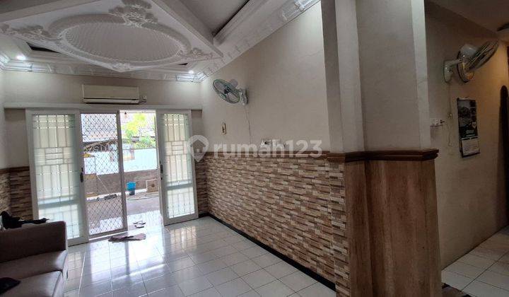 Dijual Rumah 2 Lantai Kutisari Indah Surabaya  2