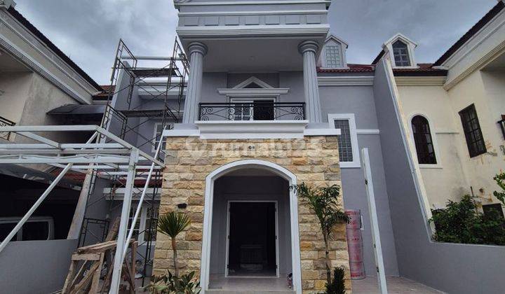 Dijual Rumah Classic Modern Galaxy Royal Palace Surabaya  1