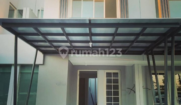 For Sale House Grand Pakuwon Cluster Queensland Surabaya
