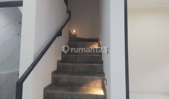 Dijual Rumah Baru Tenggilis Utara Surabaya Harga Nego  2