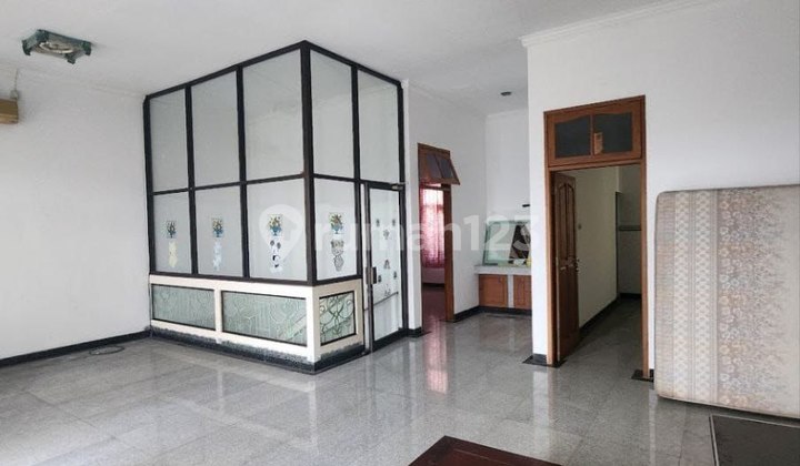 Wisma Permai House Central City Surabaya near Galaxy Mall