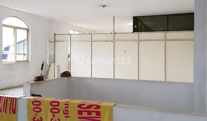 Disewakan Rumah Usaha Hook Pusat Kota Sidoarjo 2