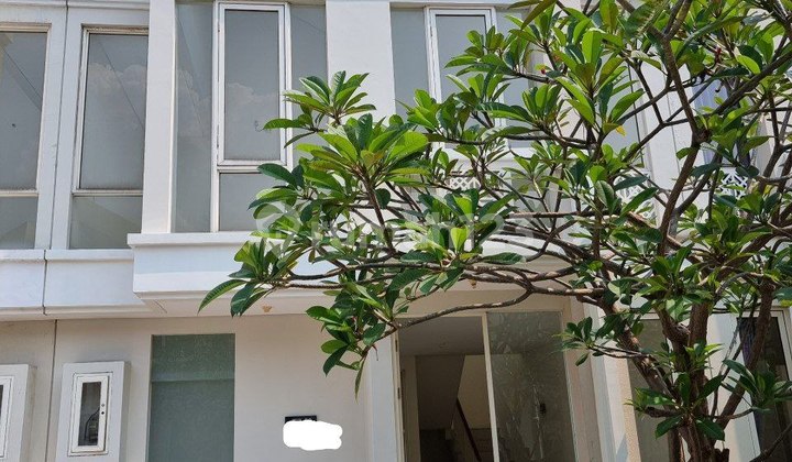 Dijual Rumah Grand Pakuwon Tandes Surabaya dekat Margomulyo  1