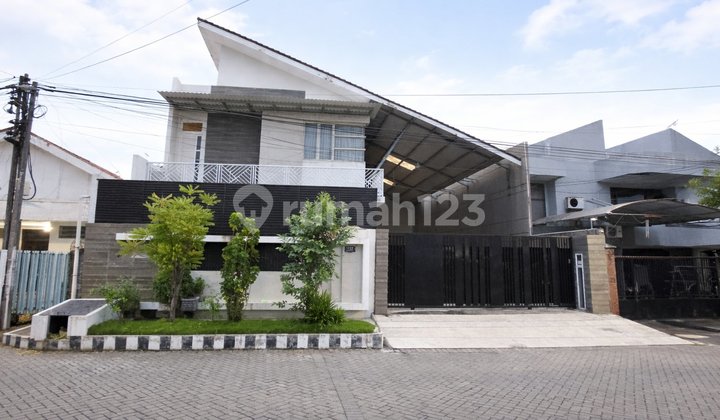 Rumah 2Lt Dijual Mojoarum Dharmahusada Bangunan Rumah dan Gudang