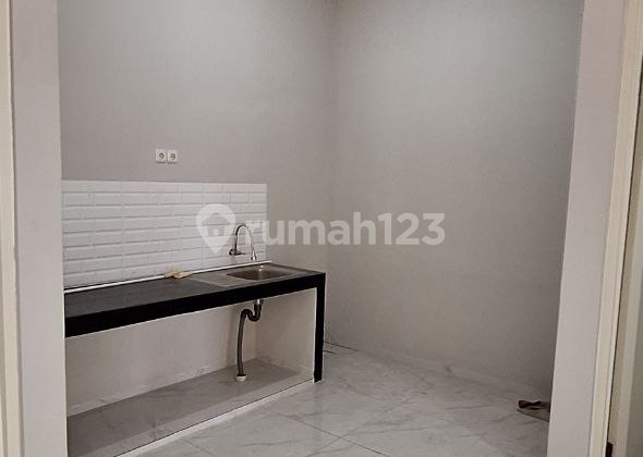 For Sale House in Tenggilis Mejoyo Surabaya near Ubaya Campus 2