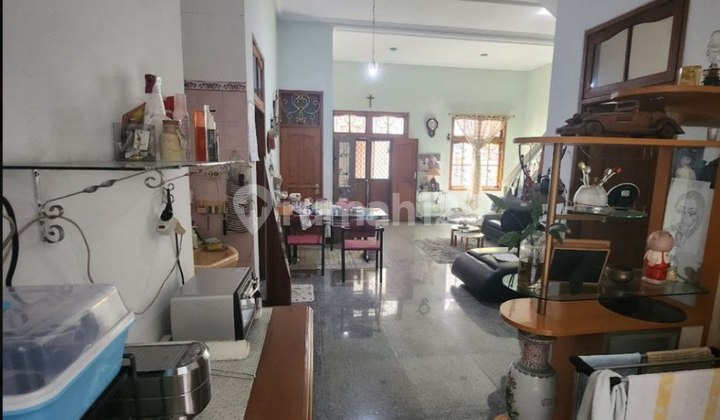 House Near Galaxy Mall Wisma Permai House 2