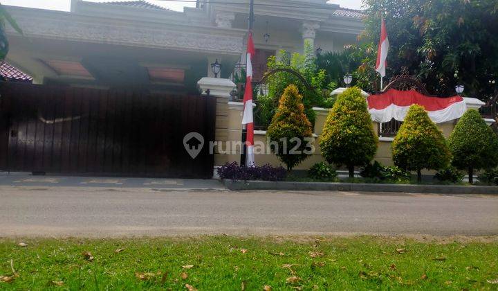 Rumah Mewah Komplek Au Waringin Permai Jatiwaringin  1