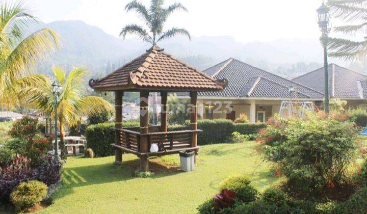 Dijual Villa Resort View Indah Setrategis di Cisarua 2