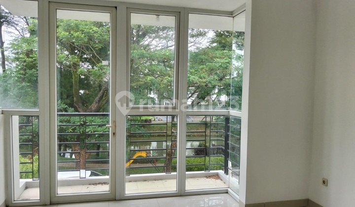 Dijual Cepat Rumah Bagus Hadap Danau, Citra Gran Cibubur