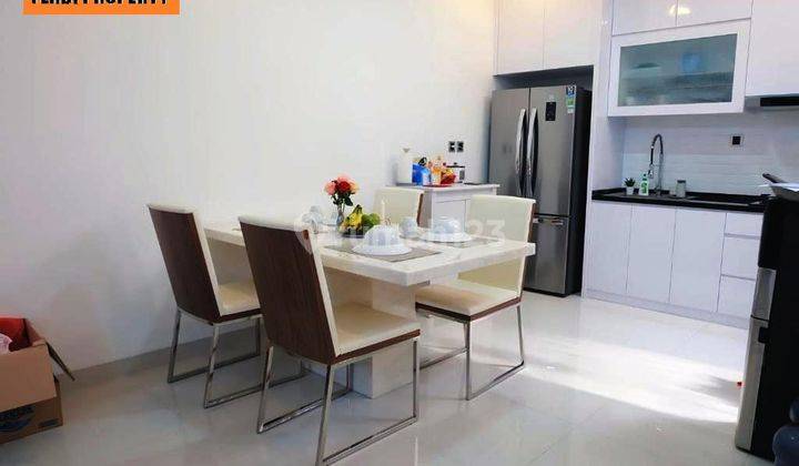 Rumah Cantik Rapi Siap Huni Citra Gran Cibubur 6