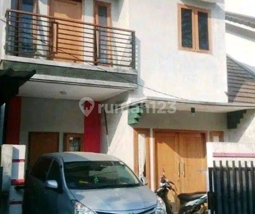 Jual Rumah 2 Lantai 4 Kamar Tidur, Bukit Golf Cibubur 1