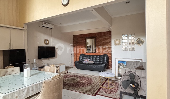 Jual rumah cantik siap huni Citra Gran Cibubur