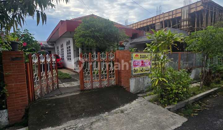 Dijual Rumah Lokasi Strategis Bebas Banjir di Jl. Amarta Semarang 1