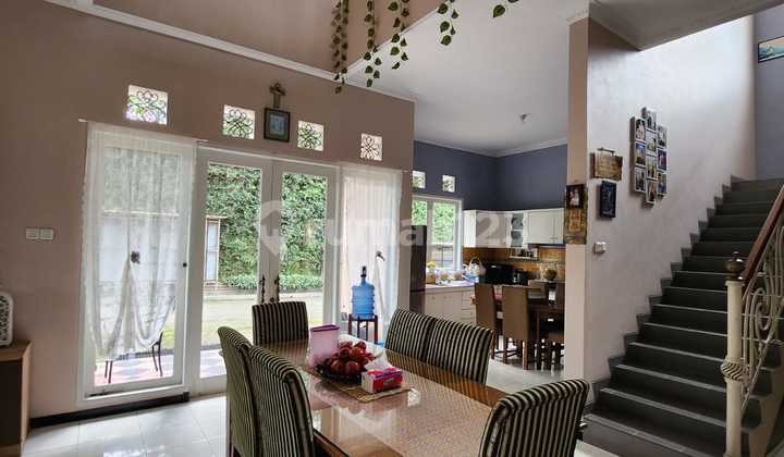 Dijual Rumah Mewah Di Jl. Jalak Raya Ungaran 2