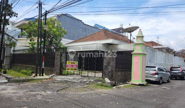 Dijual Rumah Lokasi Strategis Jl. Mayjend Sutoyo Kampung Kali Semarang 1