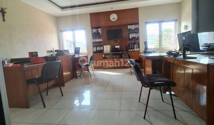 Dijual Gedung 2 Lantai Di Jl. Anjasmoro Tengah Semarang 4