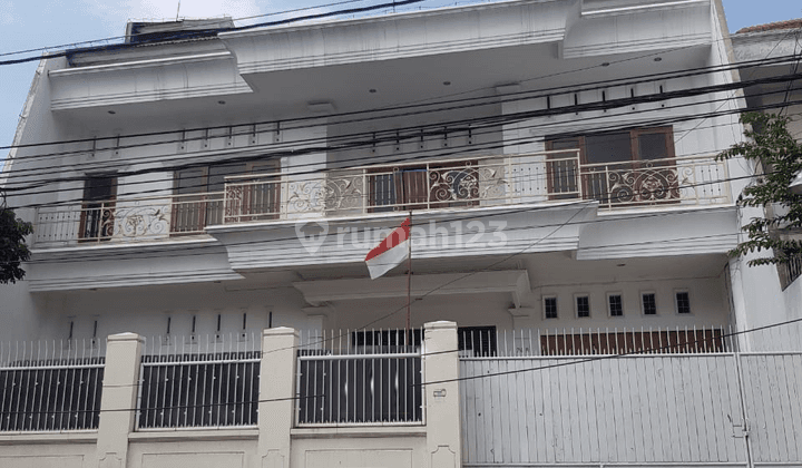 Dijual Rumah Lokasi Strategis di Jl. Sri Rejeki Dalam Semarang 1