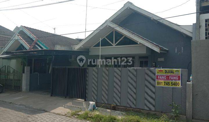 Dijual Rumah Strategis Siap Pakai Di Jl. Puri Anjasmoro Semarang 1