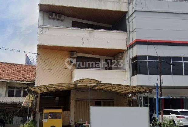 Dijual Rumah Lokasi Strategis di Jl. Mt. Haryono Semarang 1