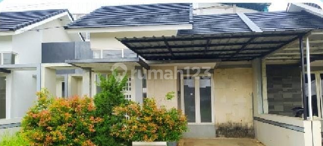 Dijual Rumah Dekat dengan Pusat Kota di Graha Kastara Kudus