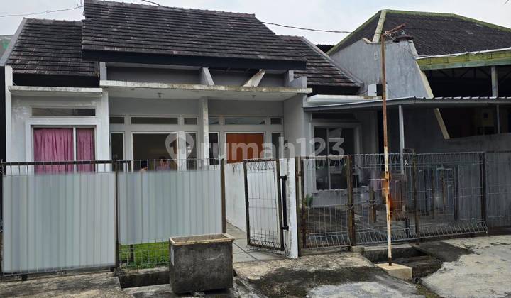 Dijual Rumah Dekat Dengan Pusat Kota Di Jl. Rejosari Tengah Semarang 1