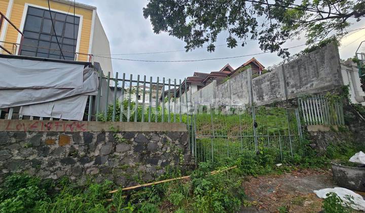Land for Rent Suitable for Business Location on Jl. Pamularsih 1